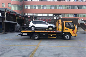 札达汽车紧急补胎换胎救援